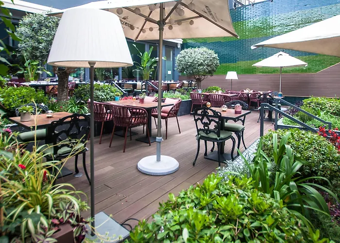138 Liberdade Hotel